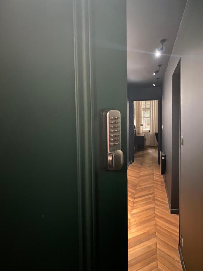 La Cour Apartment Nancy Bagian luar foto